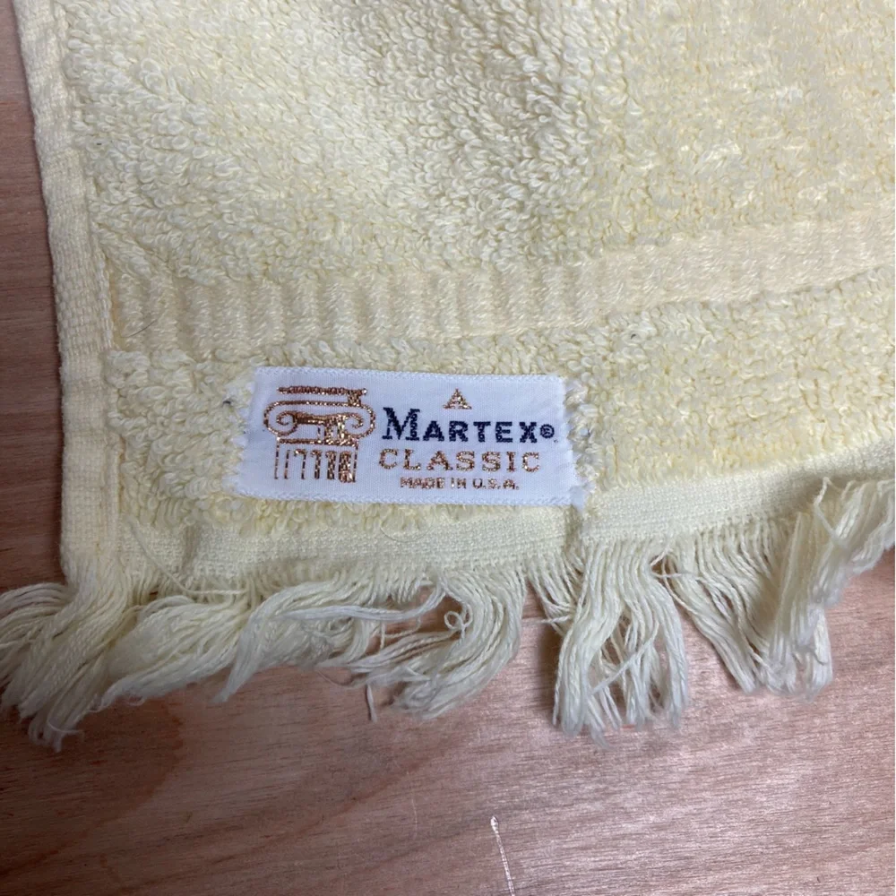 Martex Classic Hand Towels Lot Of 2 Made In USA Yellow Vintage